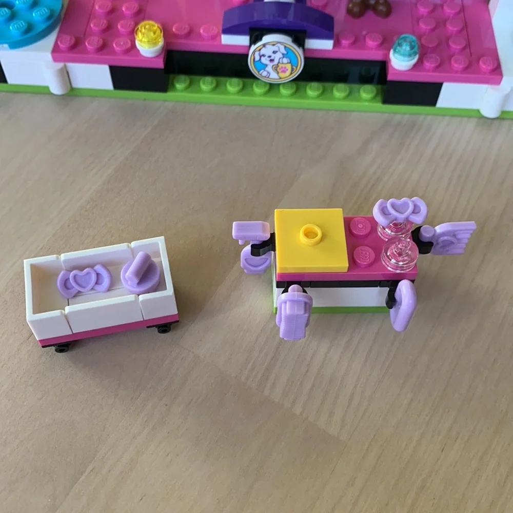LEGO Friends Puppy Championship, set 41300 - Picture 4 of 10